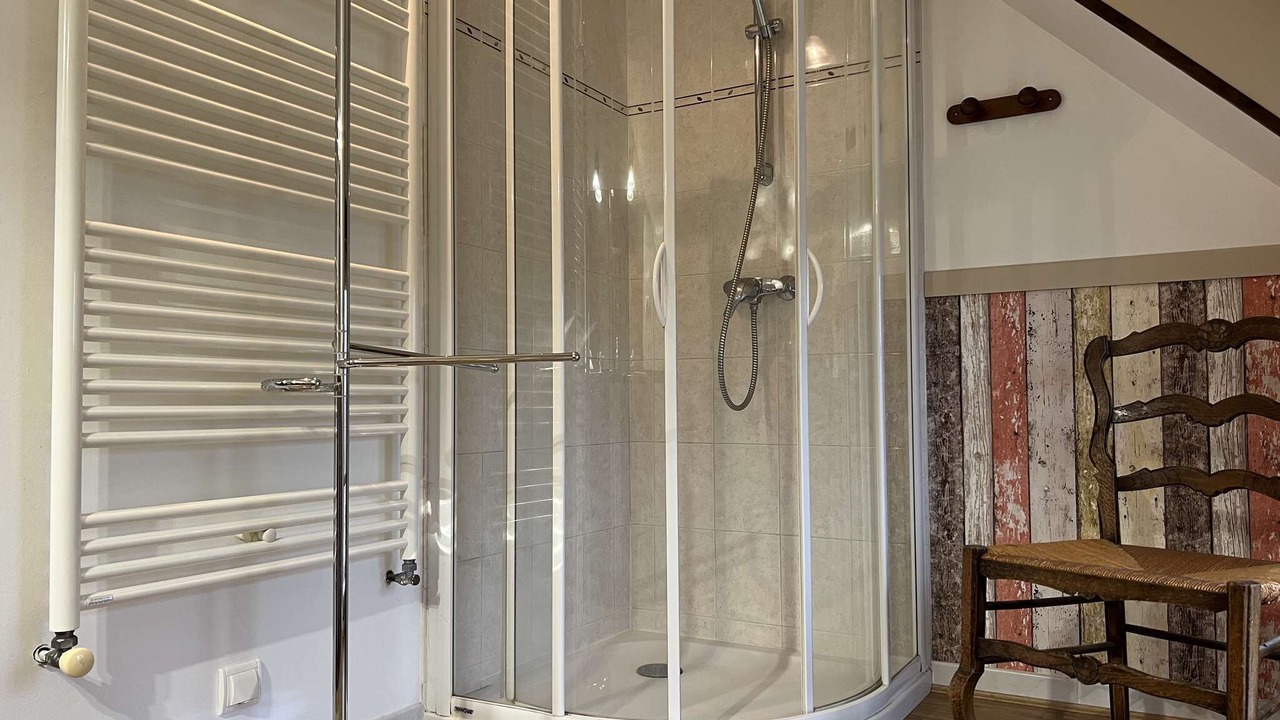 Photo of Bathroom in Saint-Eloi