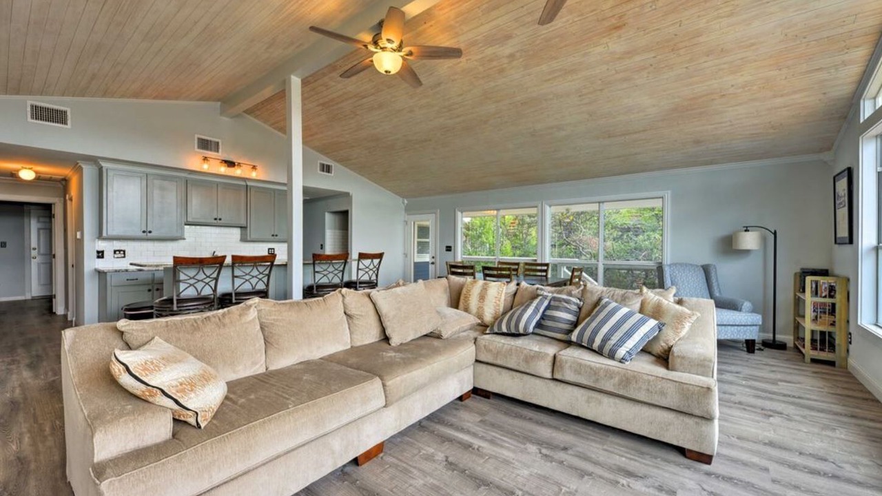 Photo of Livingroom in Lake Brownwood