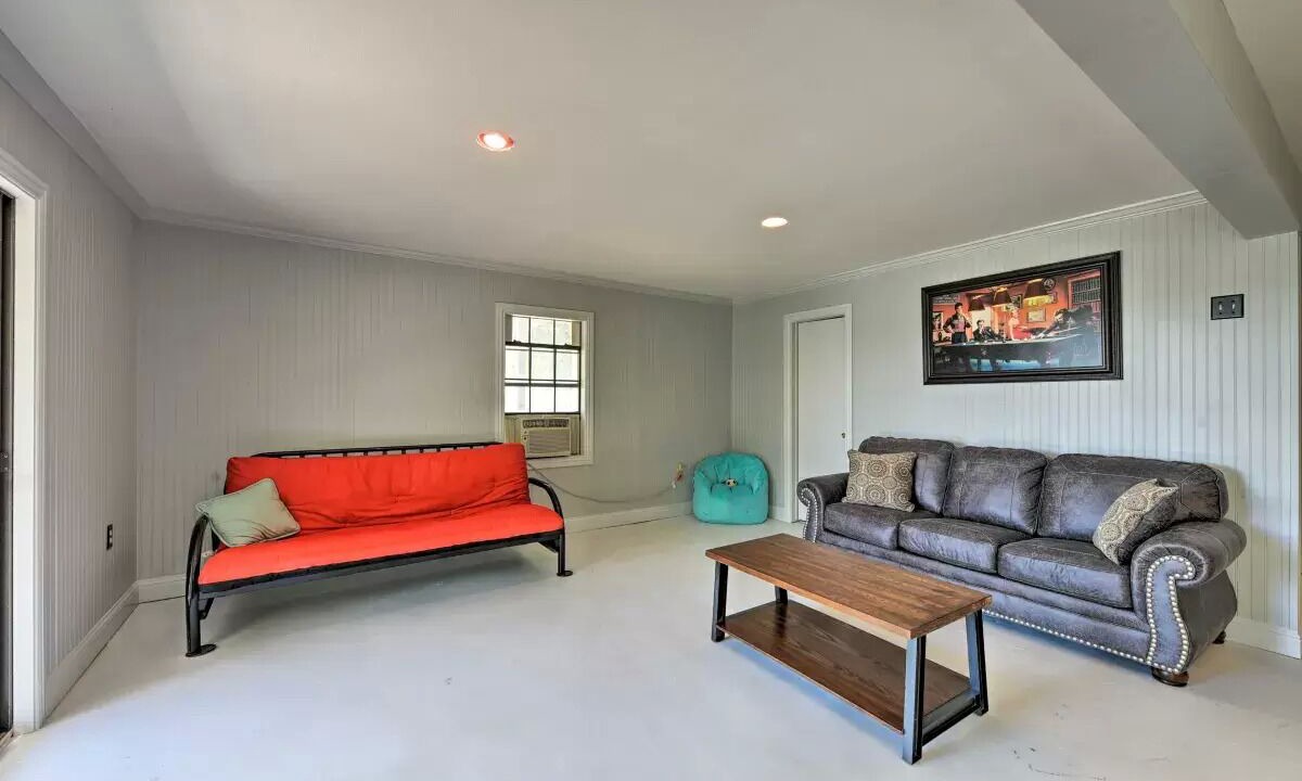 Photo of Bedroom in Lake Brownwood