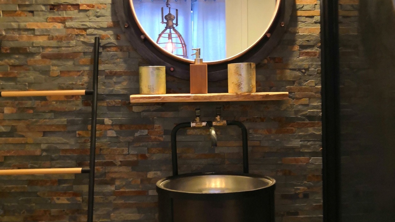 Photo of Bathroom in Saint-Quentin
