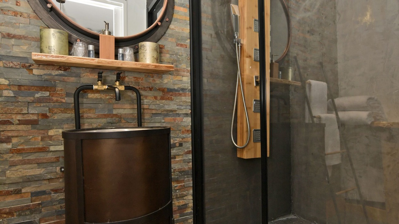 Photo of Bathroom in Saint-Quentin