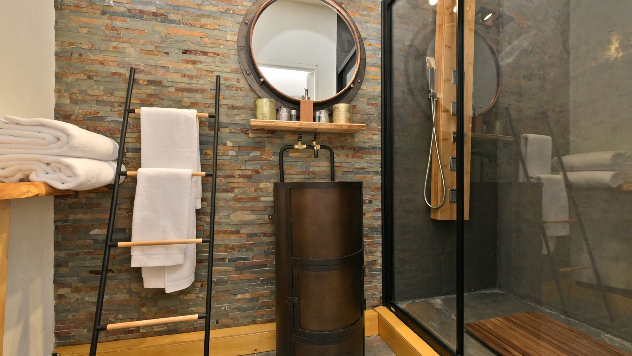 Photo of Bathroom in Saint-Quentin