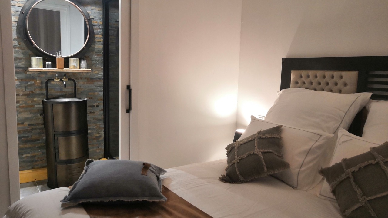 Photo of Bedroom in Saint-Quentin