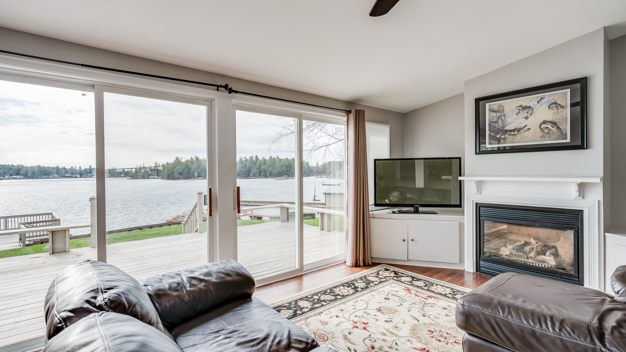 Photo of Livingroom in Wellesley Island