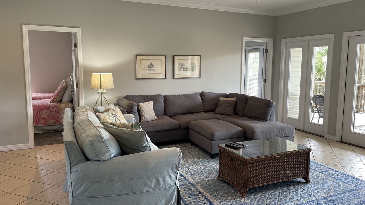 Photo of Livingroom in Audubon Place