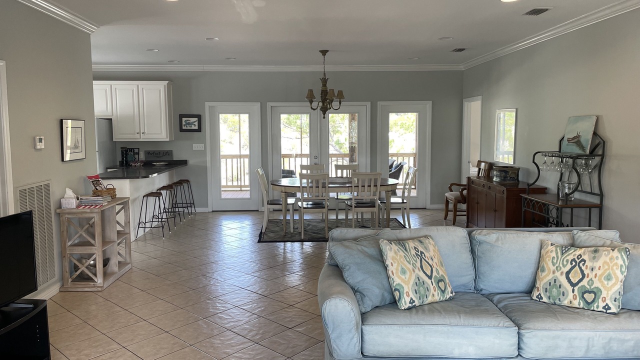 Photo of Livingroom in Audubon Place