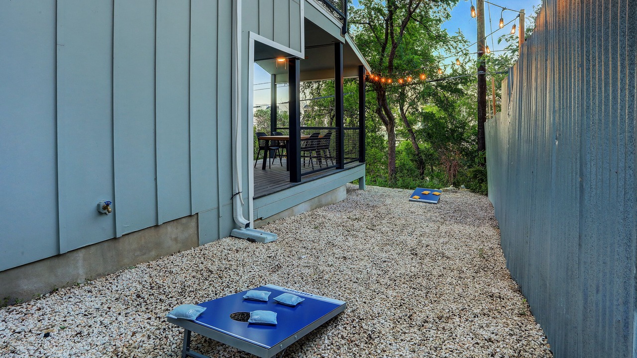 Photo of Patio Balcony in Riverside