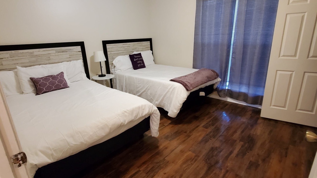 Photo of Bedroom in Medical Center District