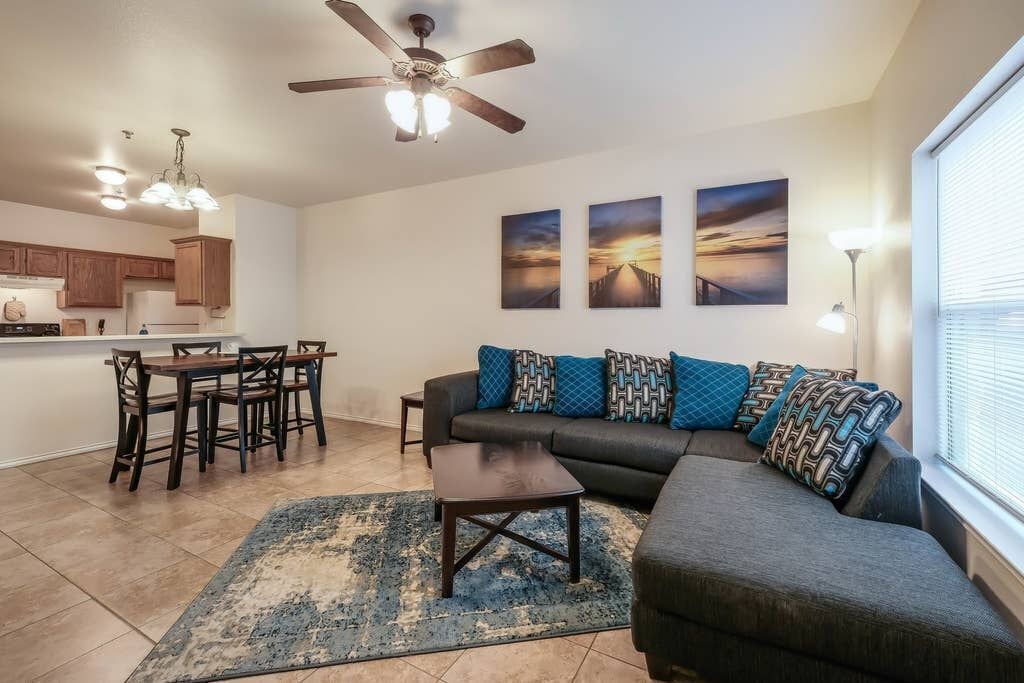 Photo of Livingroom in Medical Center District