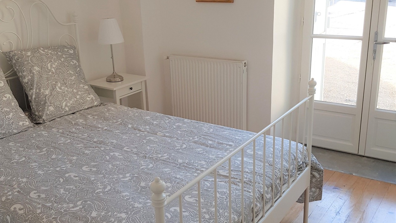 Photo of Bedroom in Issoire