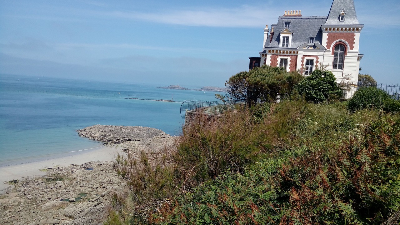 Photo of Others in Caulnes