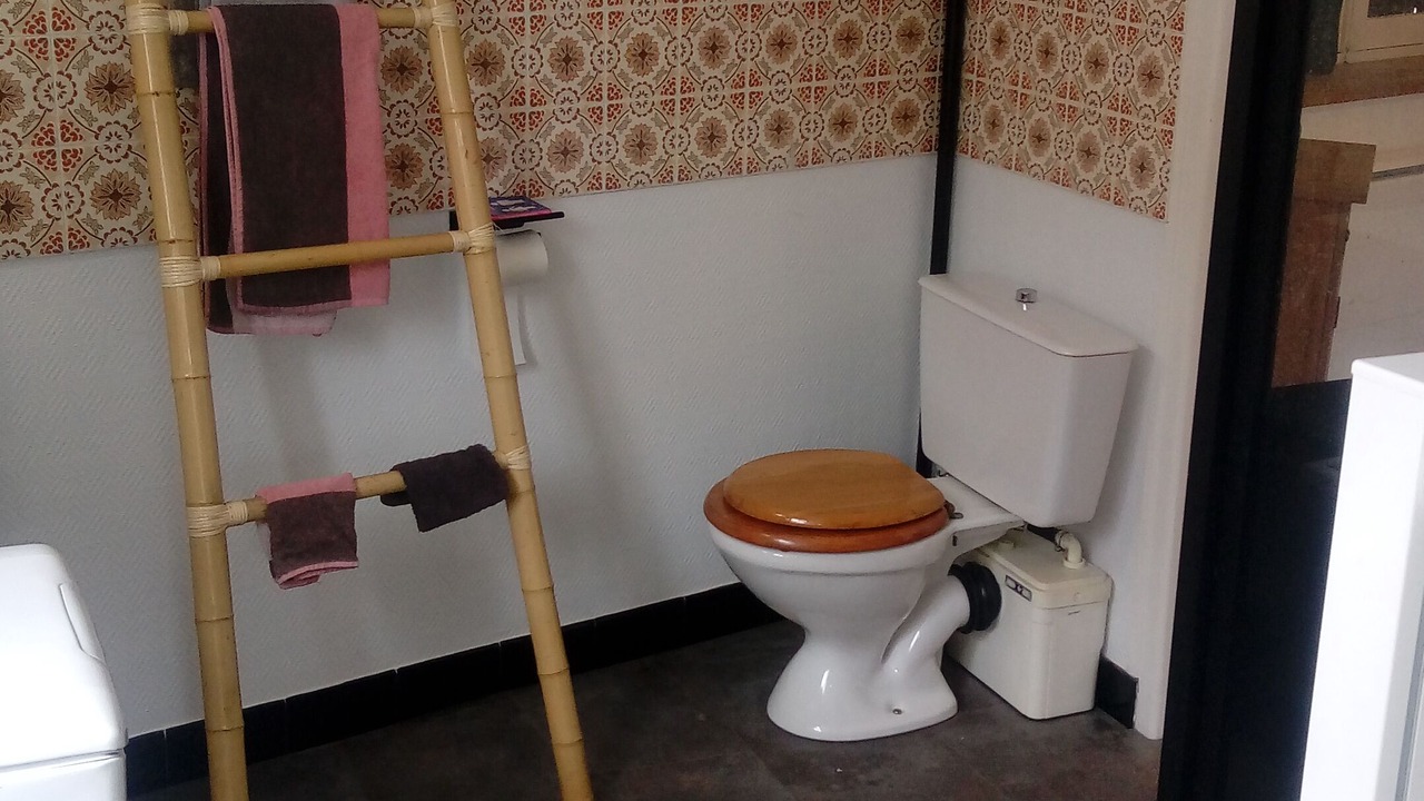 Photo of Bathroom in Caulnes