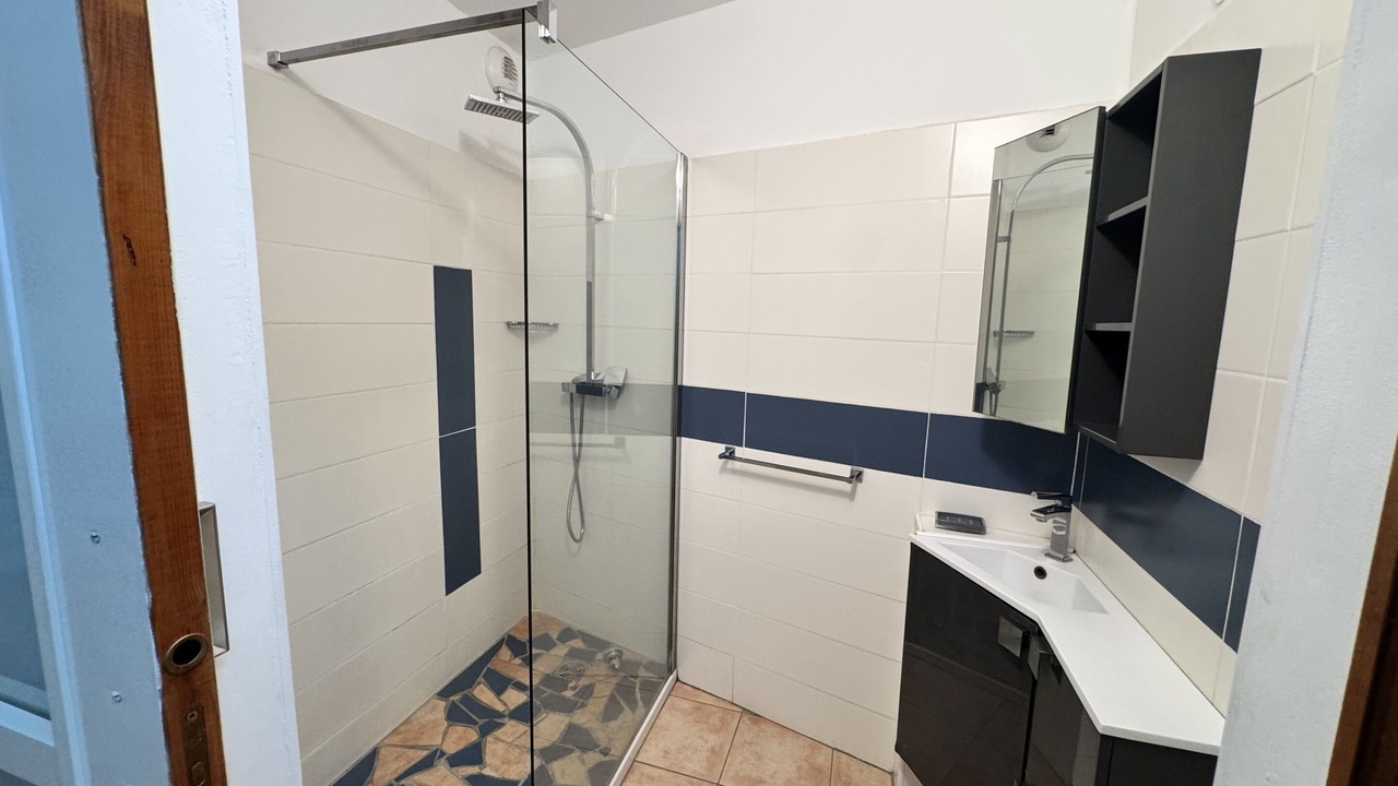 Photo of Bathroom in Banyuls-sur-Mer