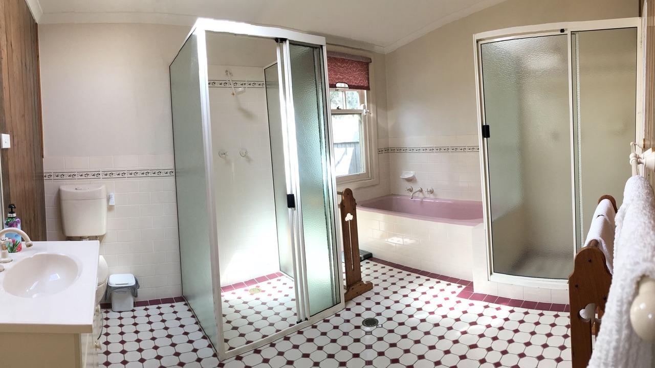 Photo of Bathroom in Berambing