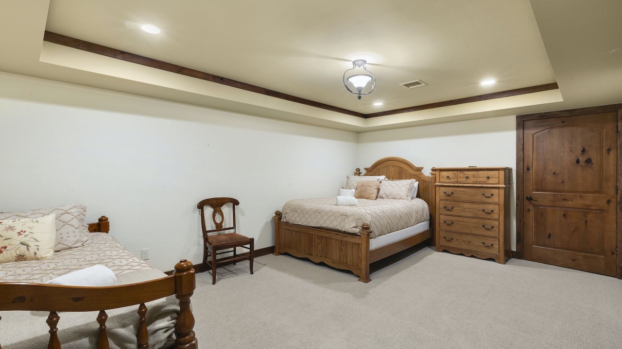 Photo of Bedroom in Pleasant Valley
