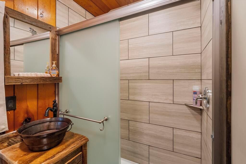 Photo of Bathroom in Indian River
