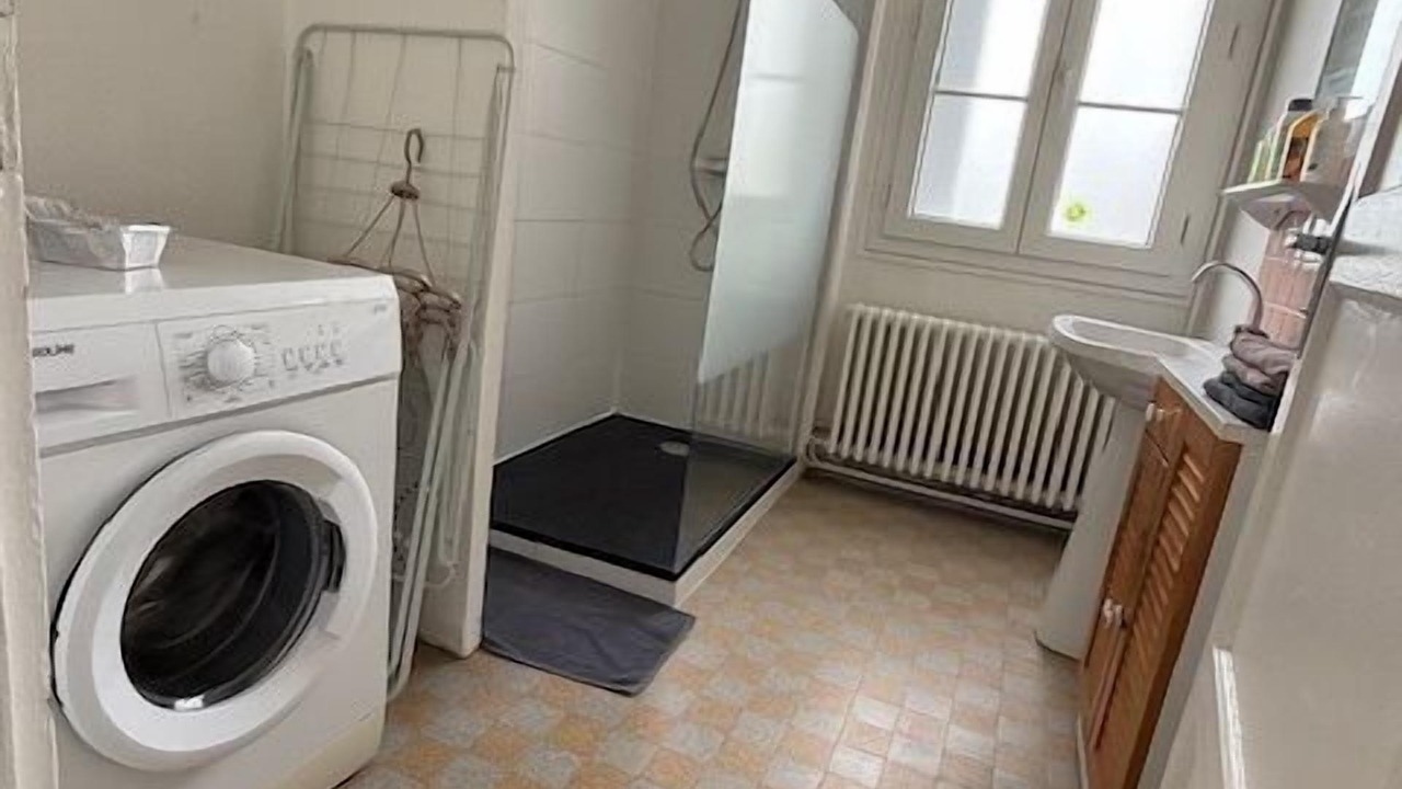 Photo of Bathroom in Aunay-sous-Auneau