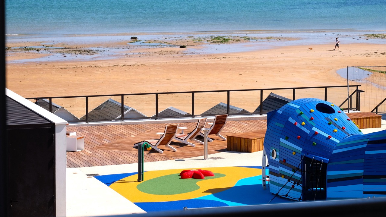 Photo of Others in Luc-sur-Mer