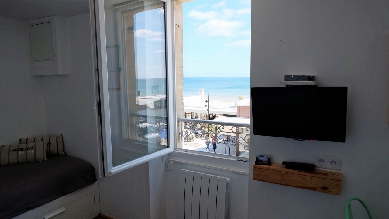 Photo of Bedroom in Luc-sur-Mer