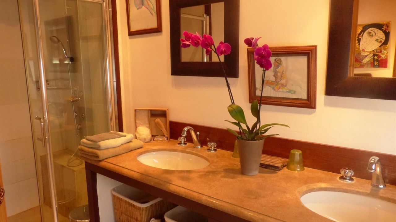 Photo of Bathroom in Bouriege