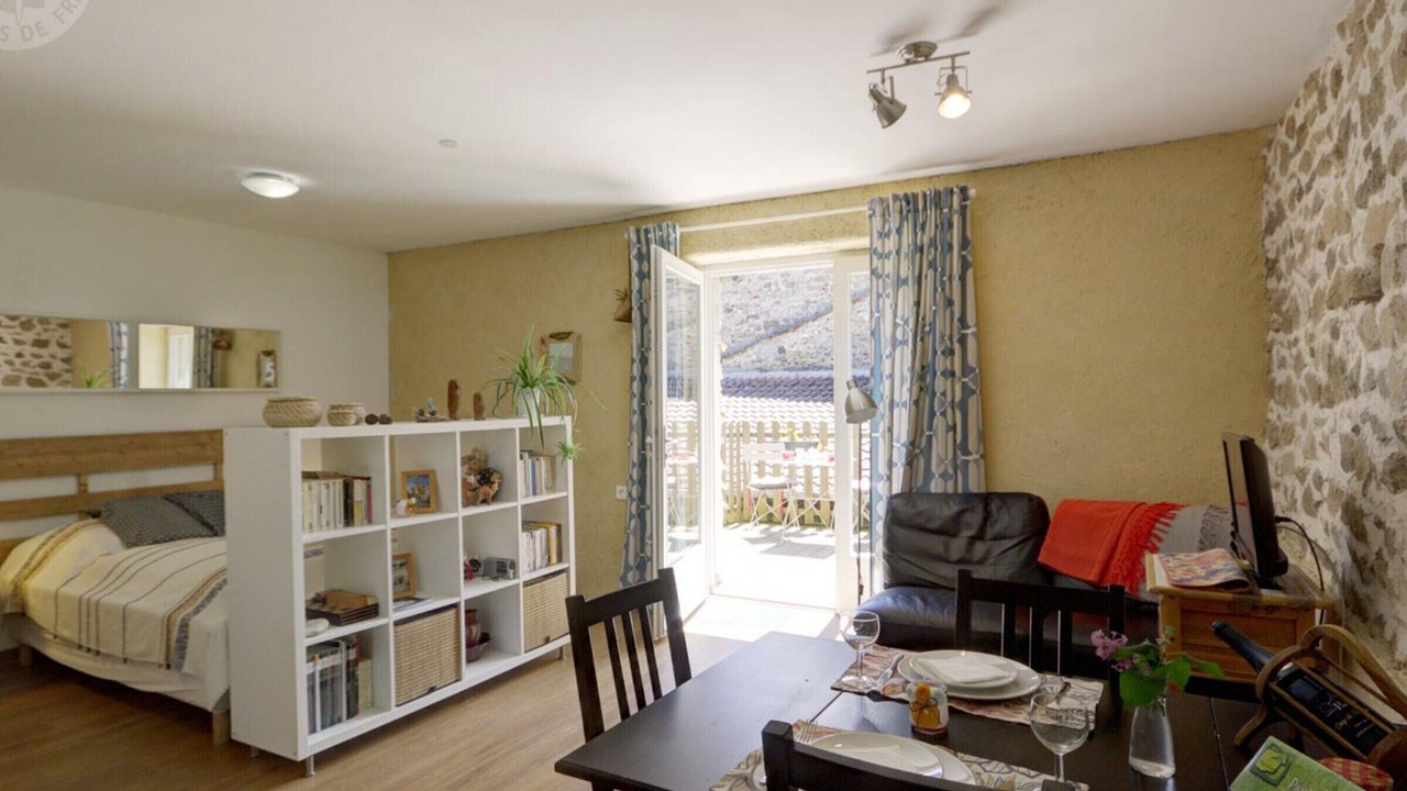 Photo of Bedroom in Saint-Priest-la-Prugne