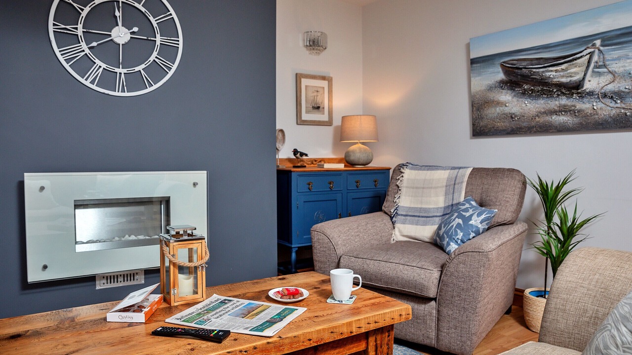 Photo of Livingroom in West Cliff