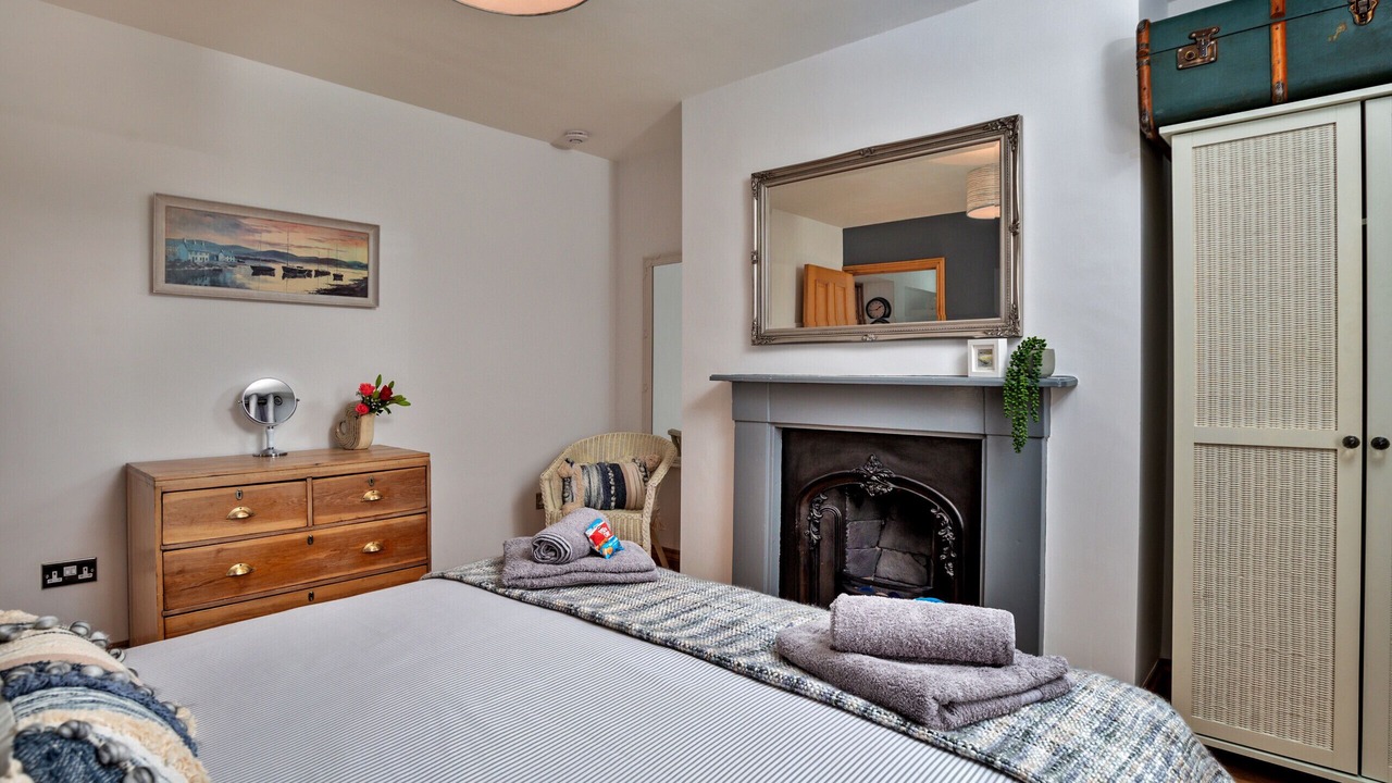 Photo of Bedroom in West Cliff