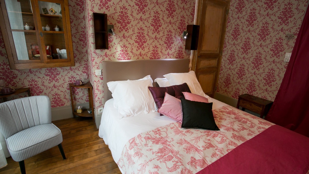 Photo of Bedroom in Etaule