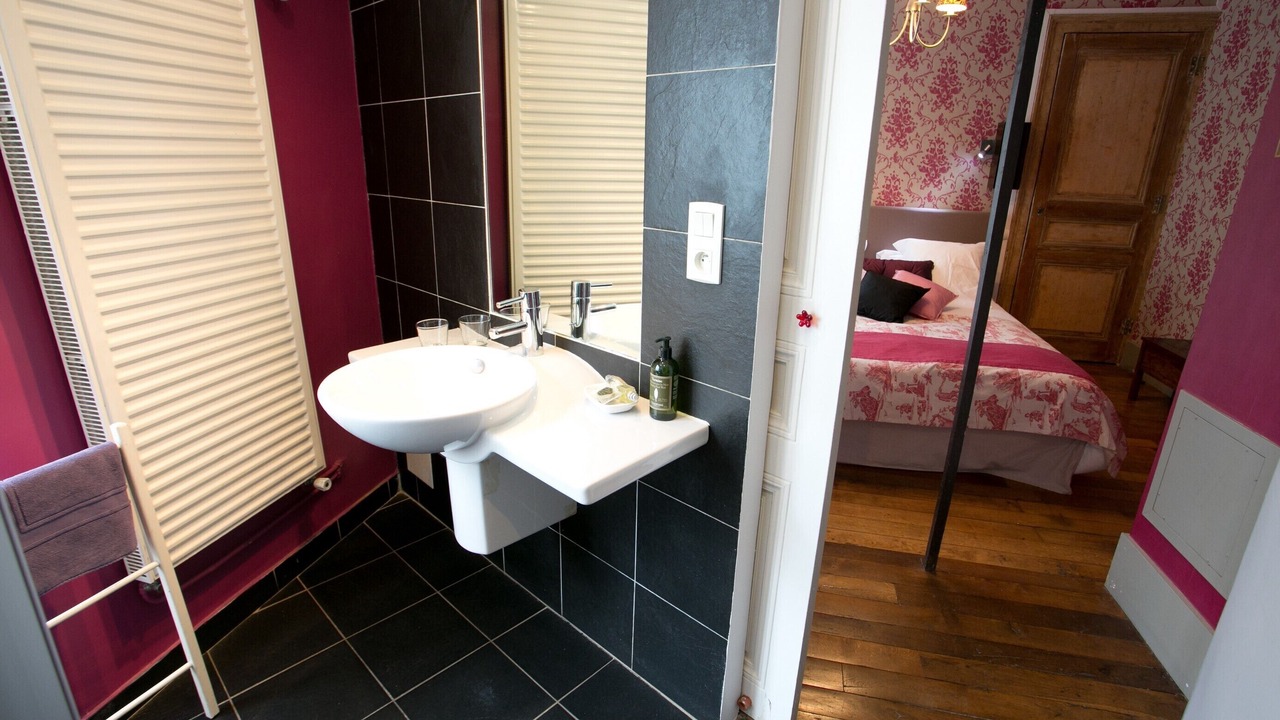 Photo of Bedroom in Etaule