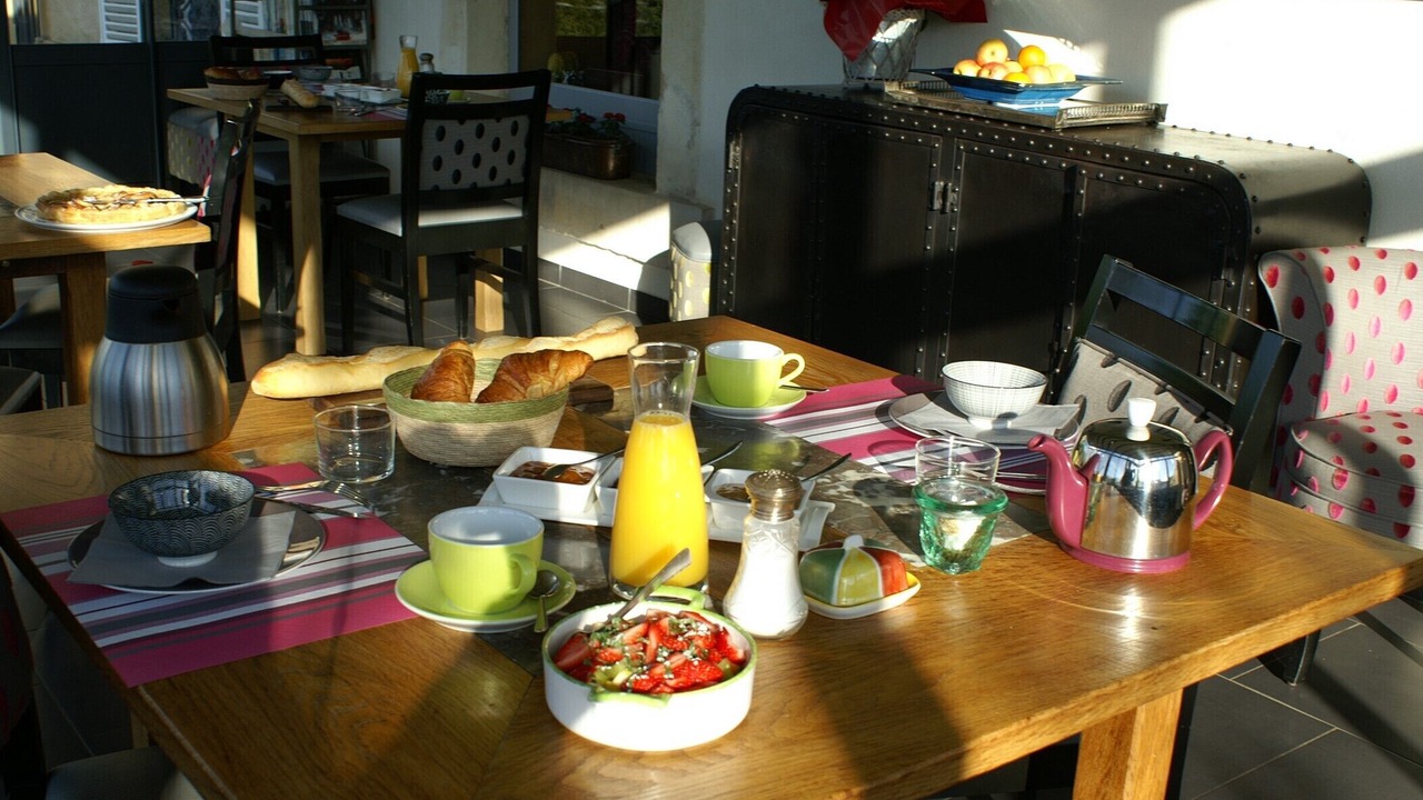 Photo of Others in Etaule