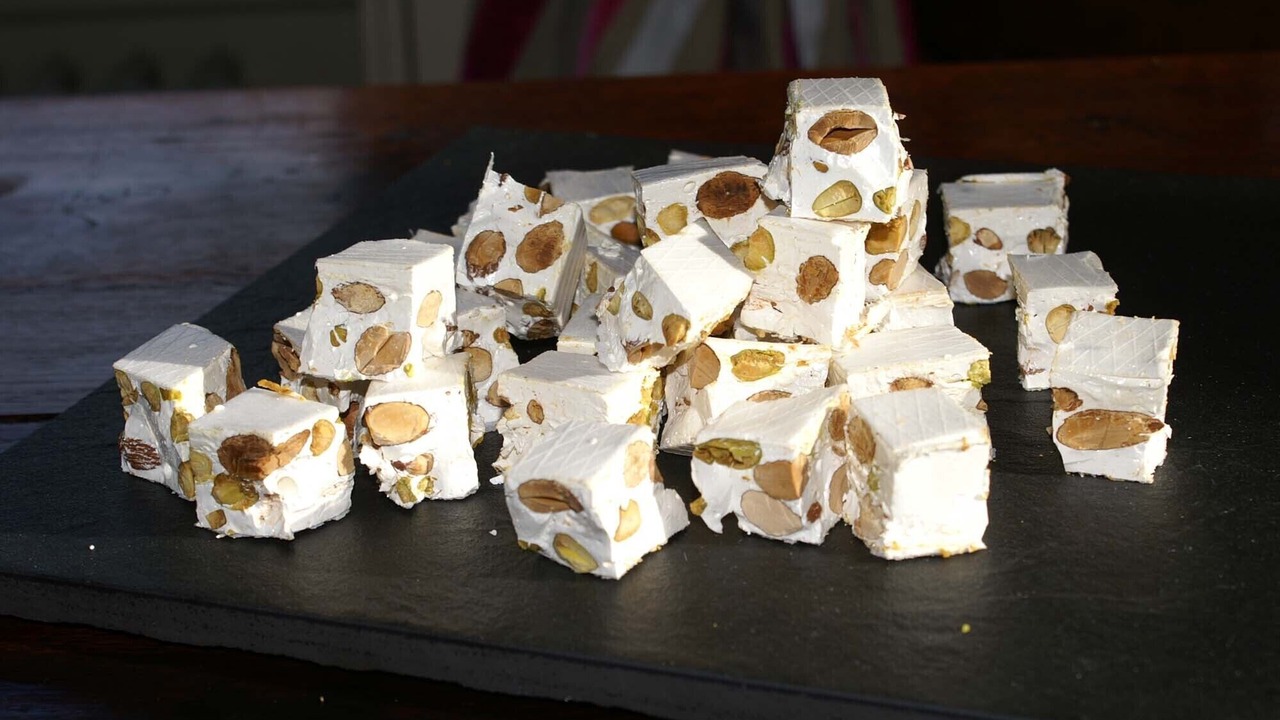 Photo of Others in Etaule