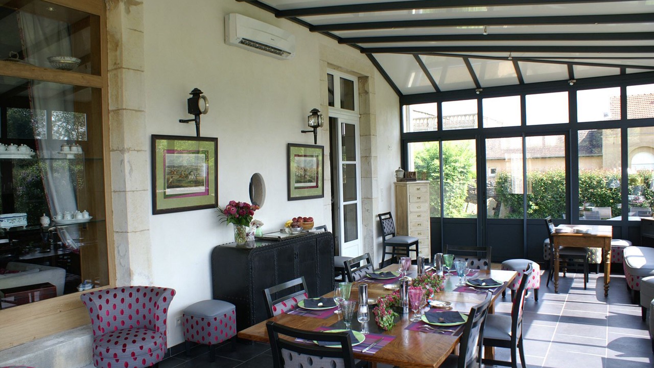 Photo of Others in Etaule