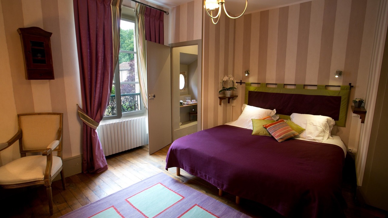 Photo of Bedroom in Etaule