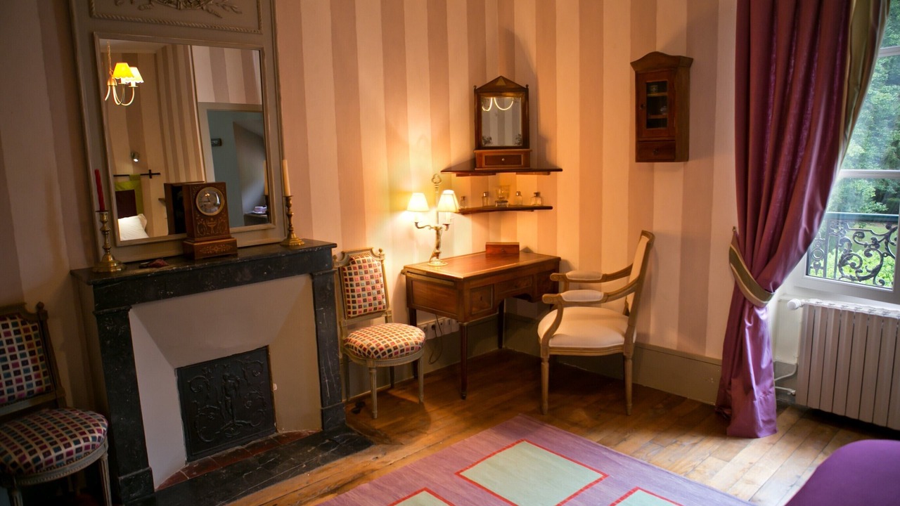 Photo of Bedroom in Etaule
