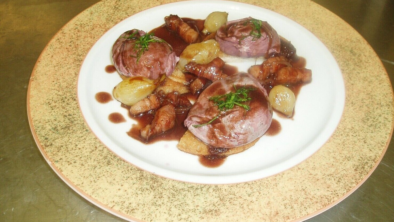 Photo of Others in Etaule