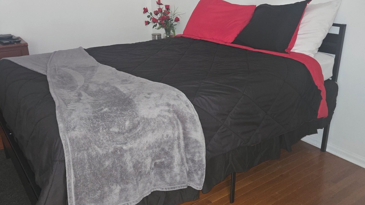 Photo of Bedroom in Stone Mountain