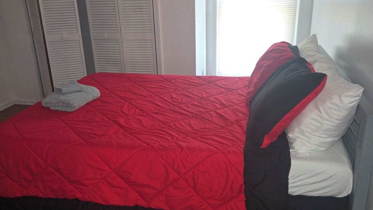 Photo of Bedroom in Stone Mountain