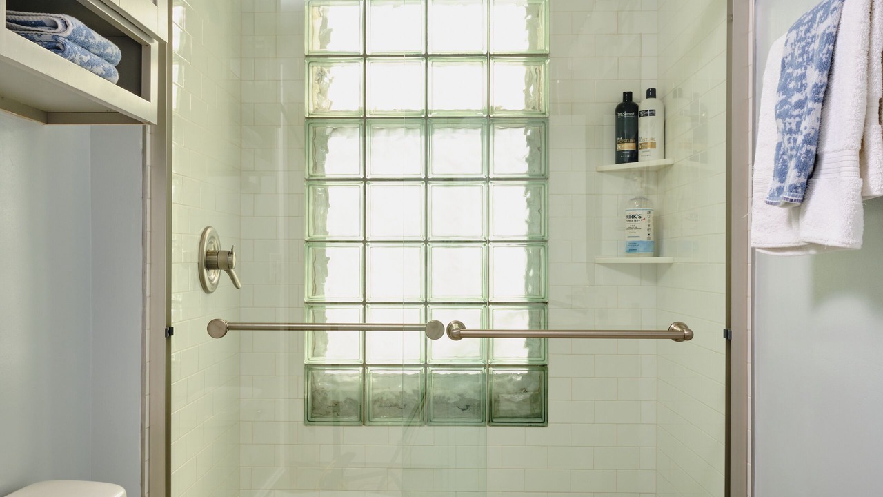 Photo of Bathroom in Pendleton