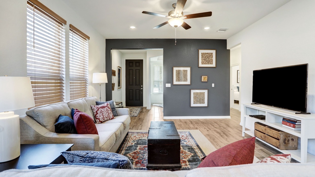 Photo of Livingroom in Weir