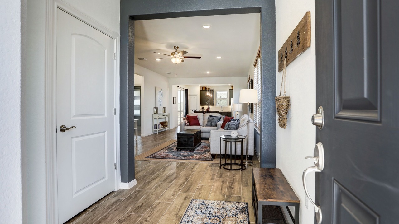 Photo of Livingroom in Weir