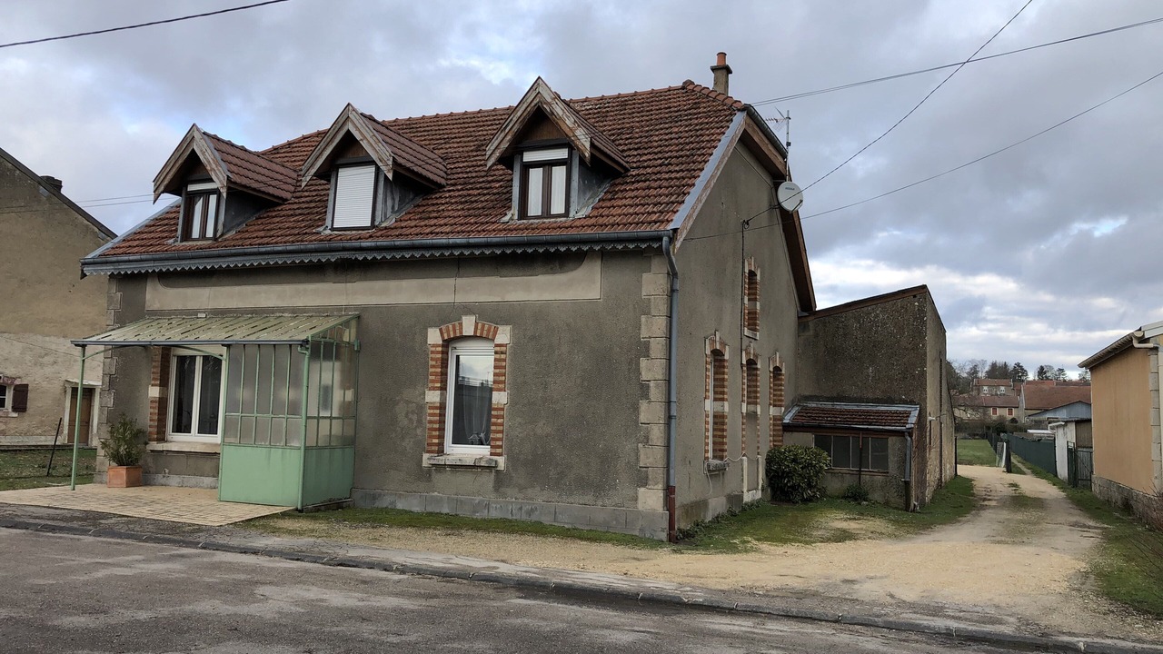 Photo of Outdoor in Lacroix-sur-Meuse