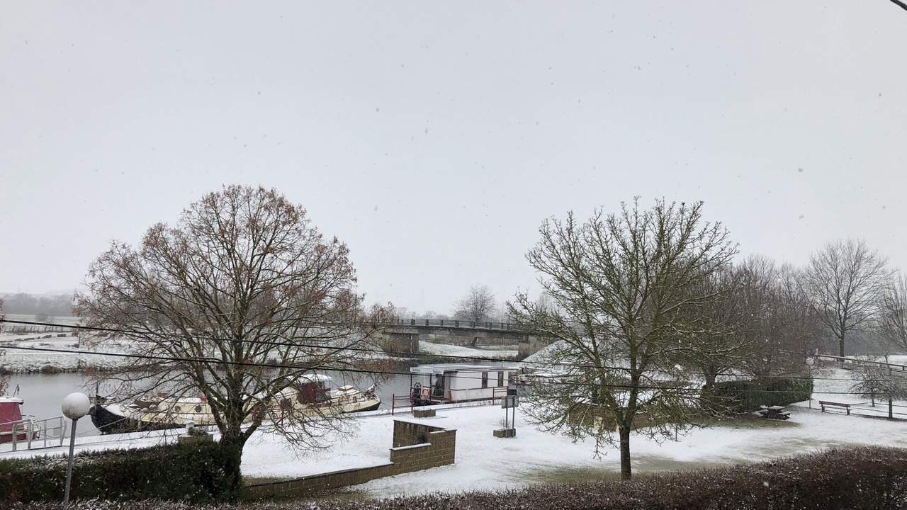 Photo of Outdoor in Lacroix-sur-Meuse