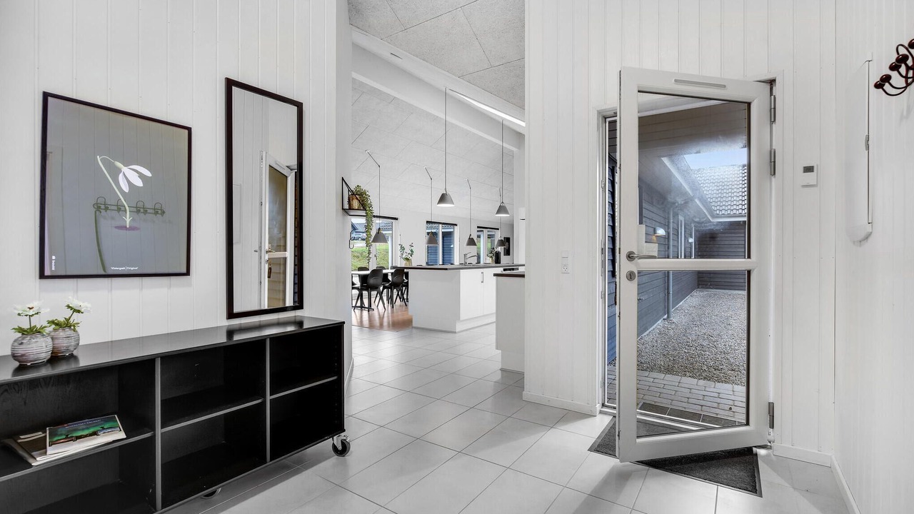 Photo of Others in Mommark Strand