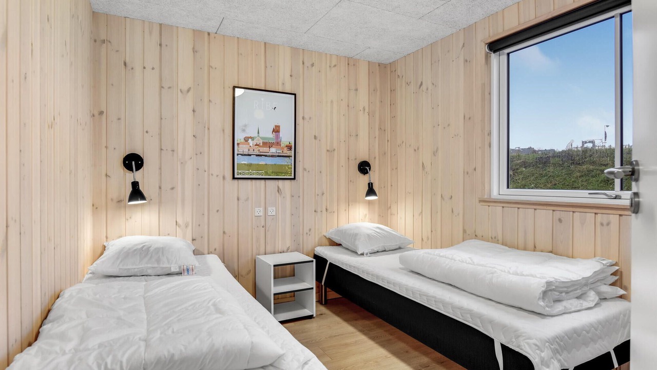 Photo of Others in Mommark Strand