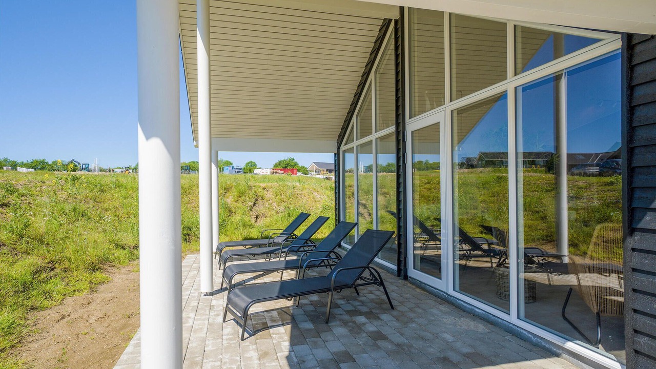 Photo of Others in Mommark Strand