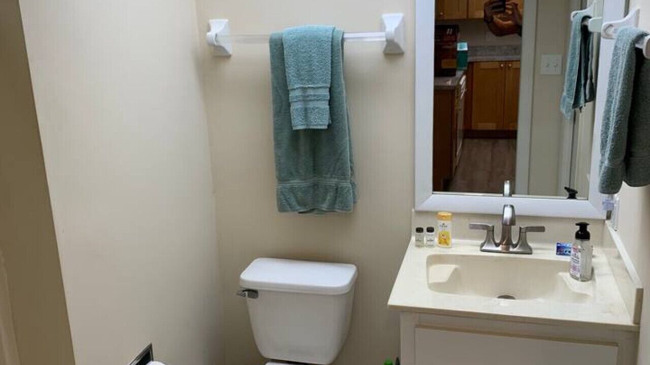 Photo of Bathroom in Clewiston