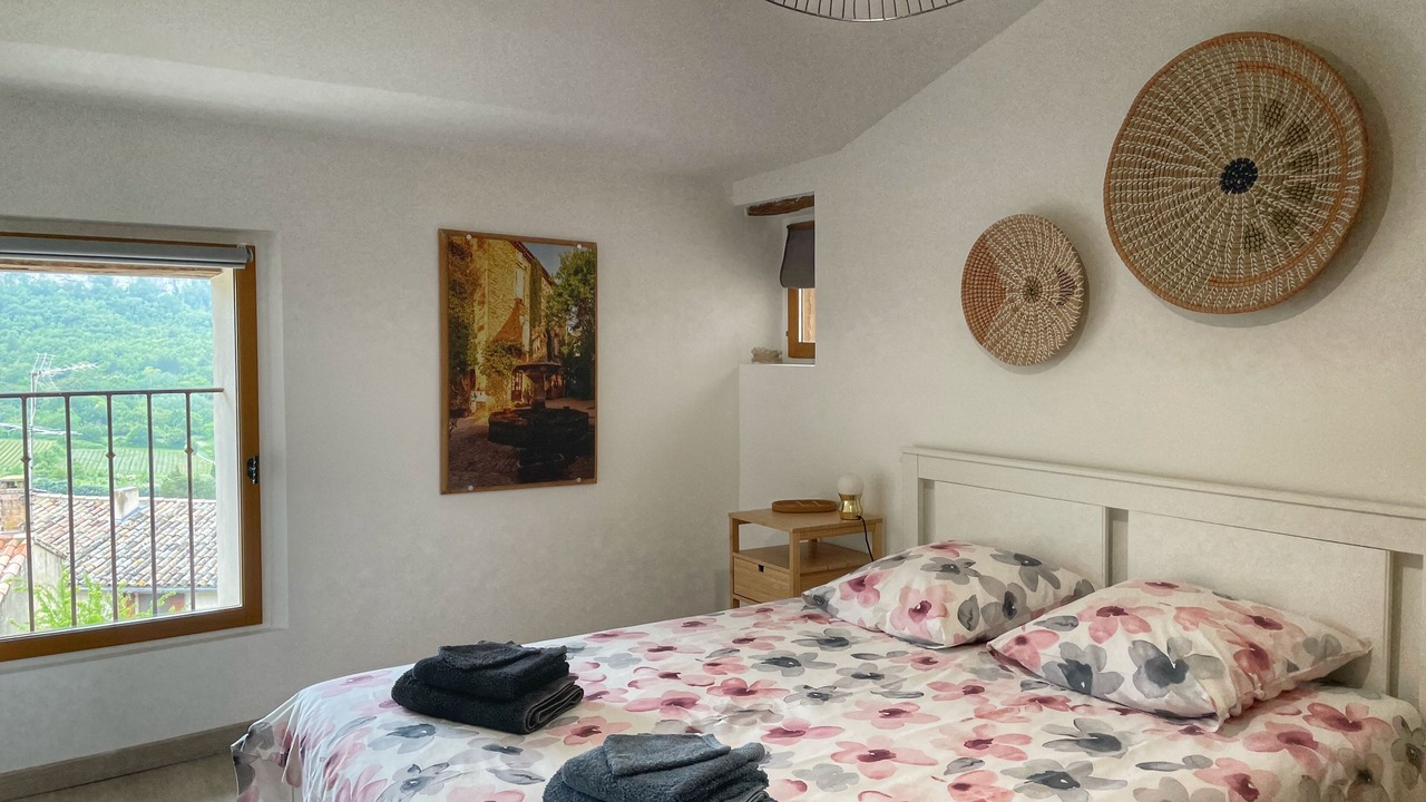 Photo of Bedroom in Saignon