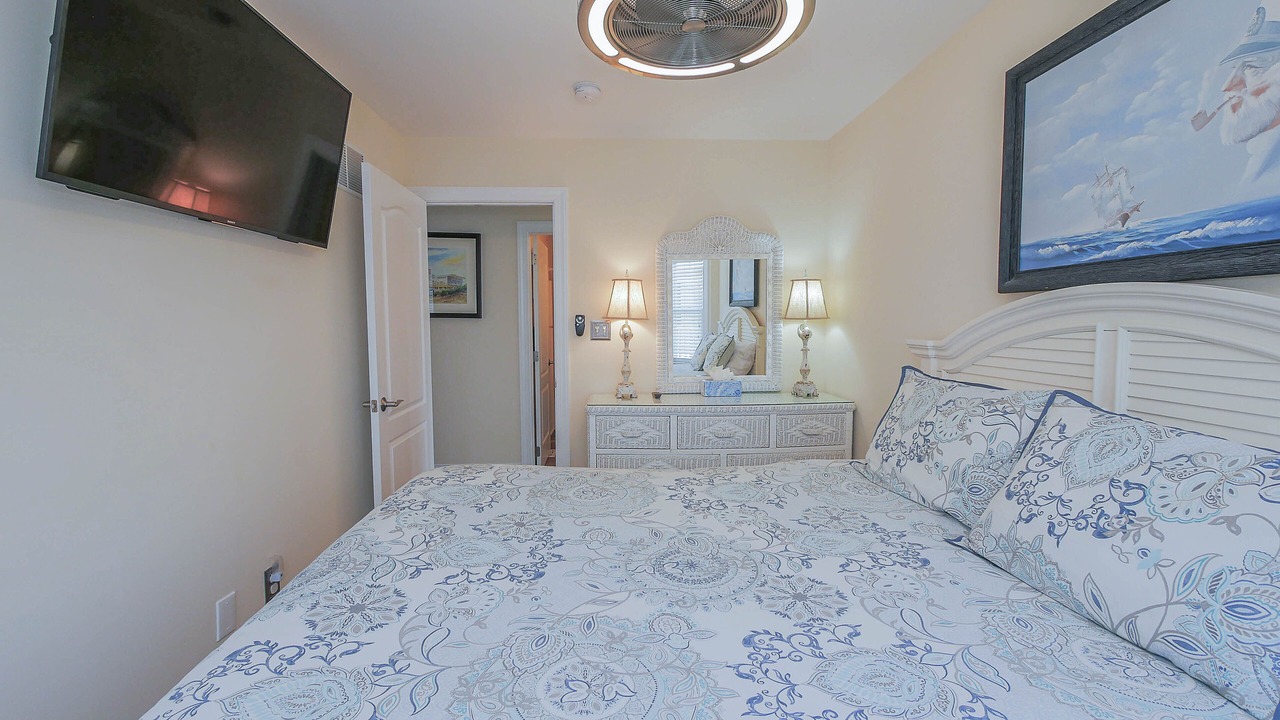 Photo of Bedroom in Avalon