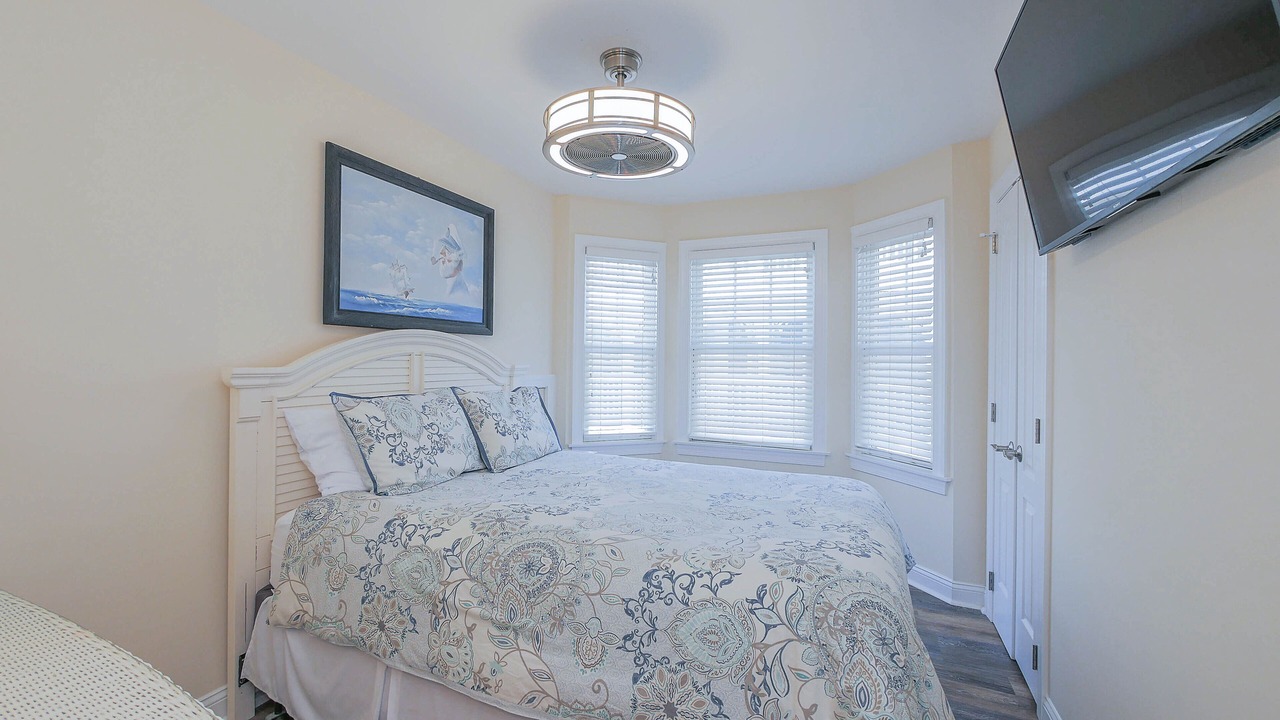 Photo of Bedroom in Avalon