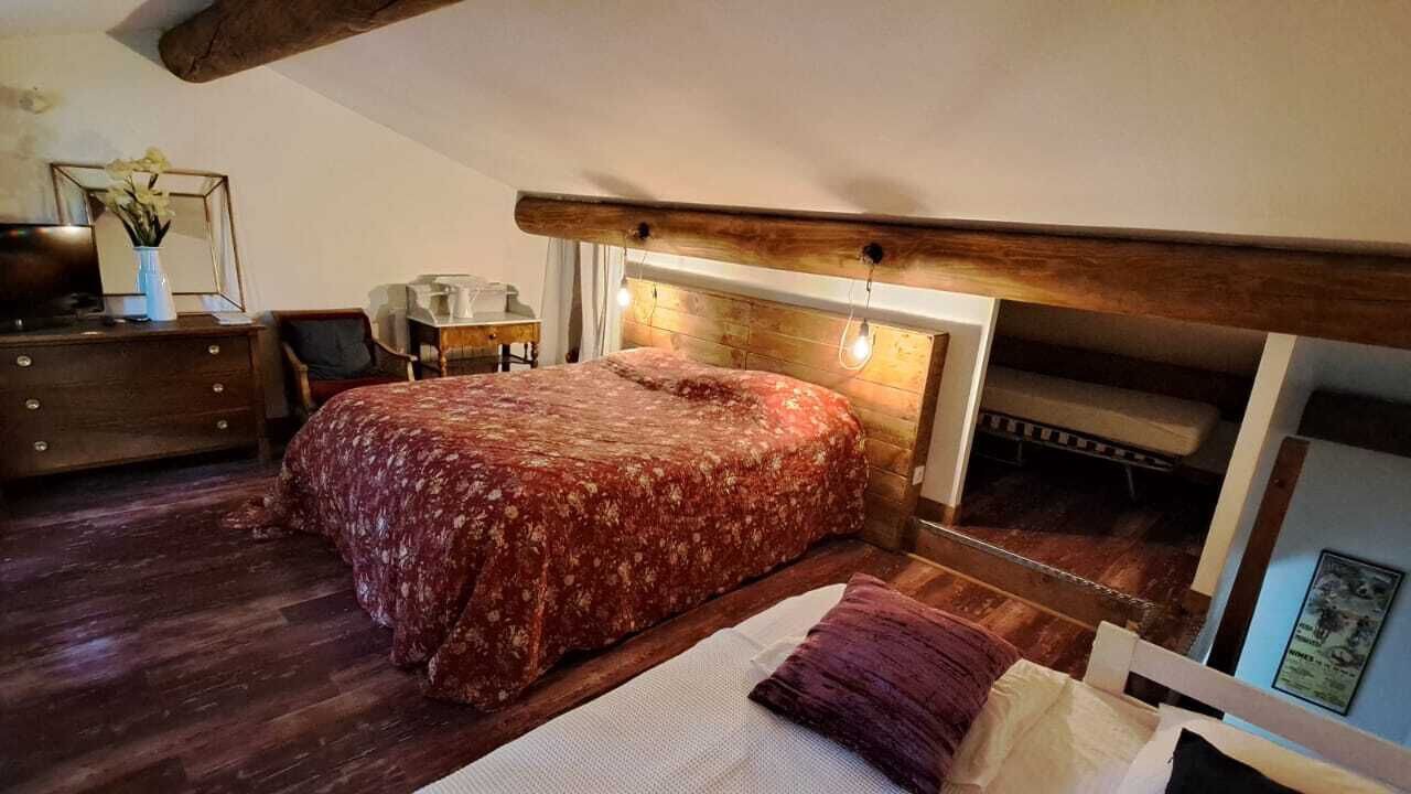 Photo of Bedroom in Uchaux